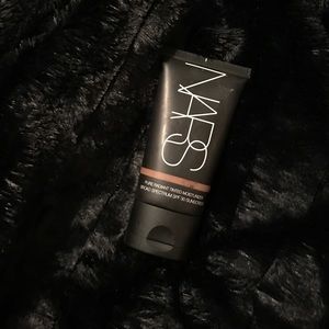 NARS Pure Radient Tinted Moisturizer