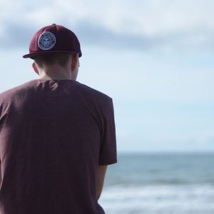 Meet your Posher, Levi