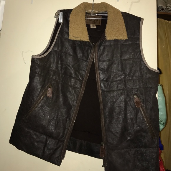 Ugg vest