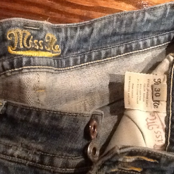 🎉HP🎉Boyfriend Jean! even your Jeans need SPARKLE - Picture 3 of 3