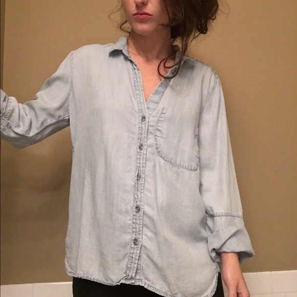 Anthropologie chambray button up