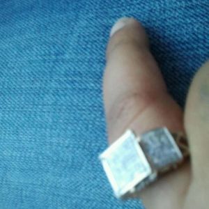 Meet your Posher, Toya