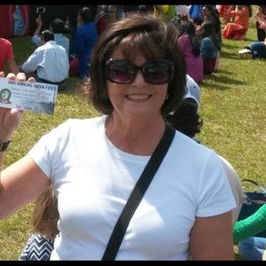 Meet your Posher, Pamela