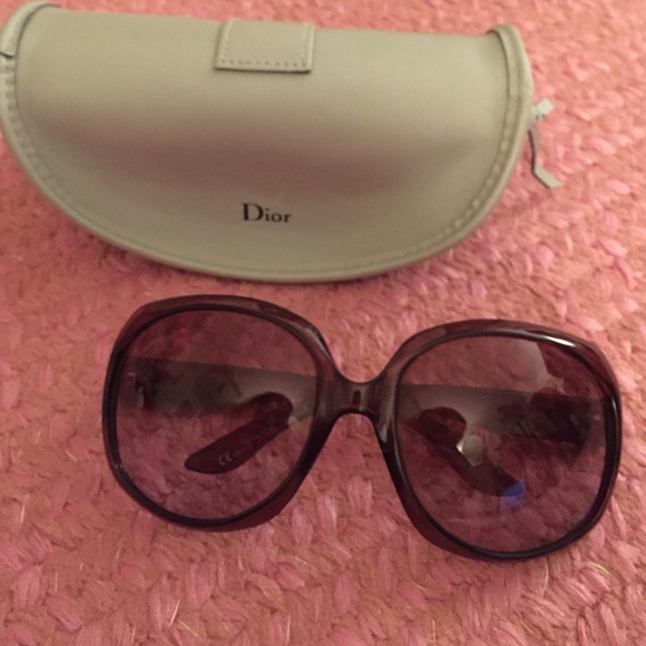AUTHENTIC oversized Christian Dior sunglasses