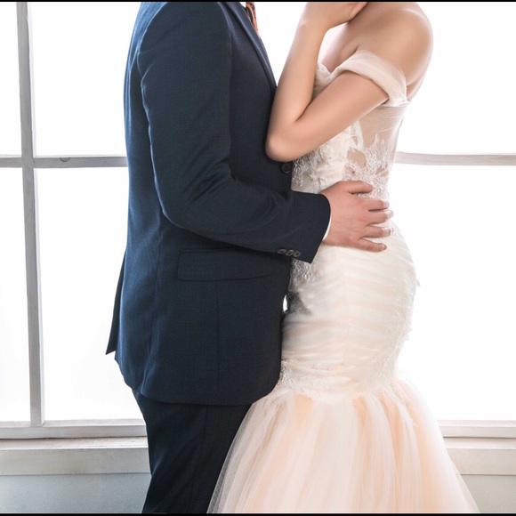 🙅🏻sold🙅🏻Ivory/Peach Mermaid wedding dress - Picture 2 of 3