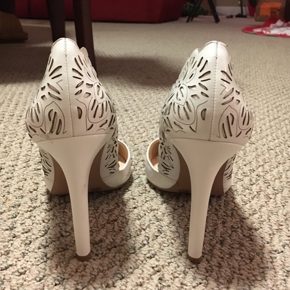 Jessica Simpson "Cassel" - Perfect Wedding Shoes - Picture 3 of 4