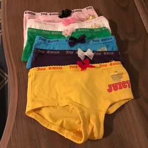 🎄SALE🎄NWOT Girls Small Juicy Couture Underwear