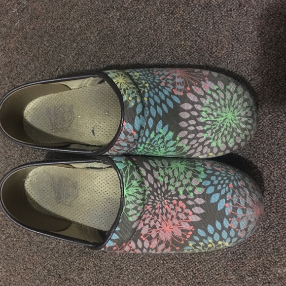 dansko size 39 equivalent