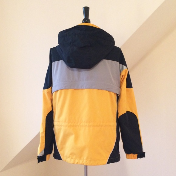 🎉HP🎉 Like new! L.L. Bean Pullover Parka - Picture 2 of 4