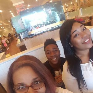 Meet your Posher, Sondra