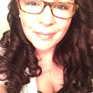 Meet your Posher, Tonya