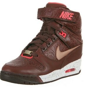 *Limited Edition* Nike SKY High City MILAN *Rare*