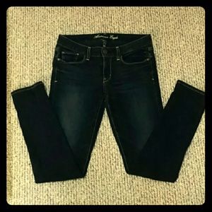 American Eagle skinny jeans