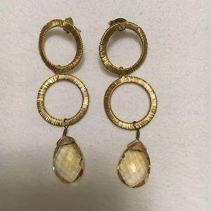 Champagne faceted crystal and gold wire earrings.