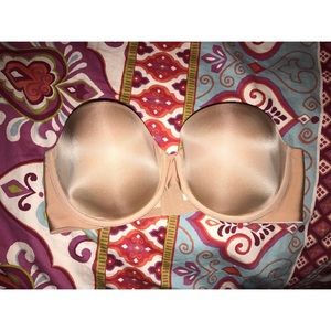 Victoria secret strapless nude bra