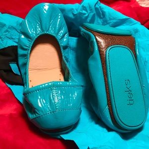 Tieks Italian Blue Patent Leather Flats Size 10
