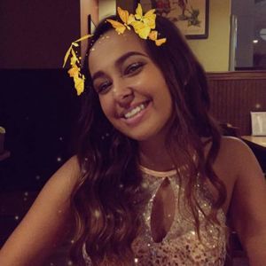 Meet your Posher, Rae