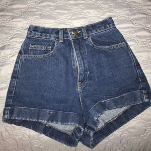 American Apparel Cuff short