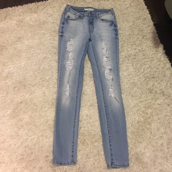 KanCan light wash distressed denim