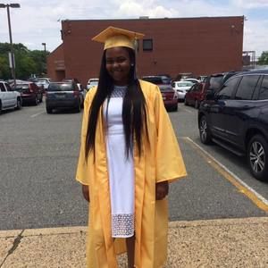 Meet your Posher, Mikayla