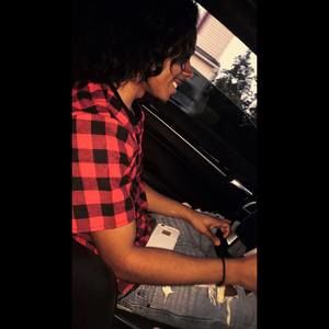 Meet your Posher, Lee