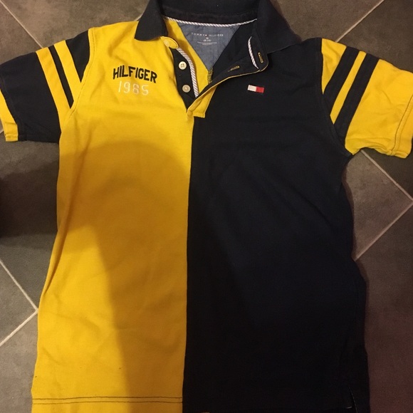 Tommy Hilfiger shirt Size M(8-10) in boys