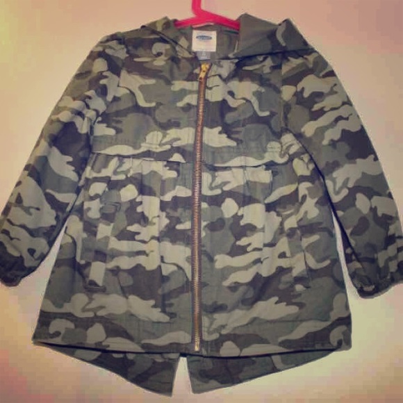 little girl camo jacket SOLD! - Picture 1 of 3