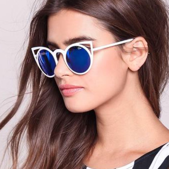Quay Australia Accessories - Quay invader sunglasses white frame blue lens