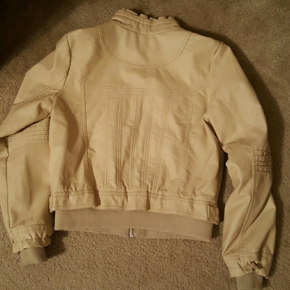 Jacket - Picture 2 of 3