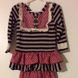 Mustard Pie 24mo Top & Ruffle Pants. EUC