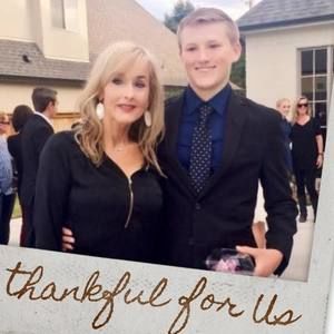 Meet your Posher, Cindy