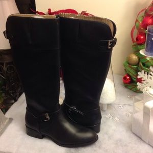 New tall pair of Ladies black chap boots