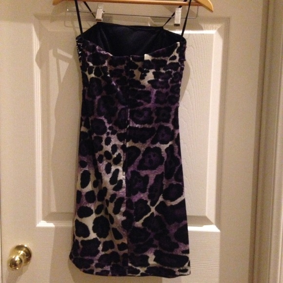 Leopard Bodycon Dress - Picture 2 of 2