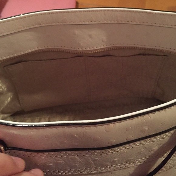 Kate Spade purse - Picture 3 of 3