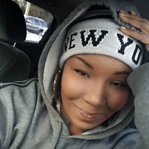 Meet your Posher, Davida