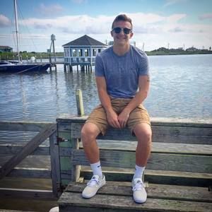 Meet your Posher, Andrew