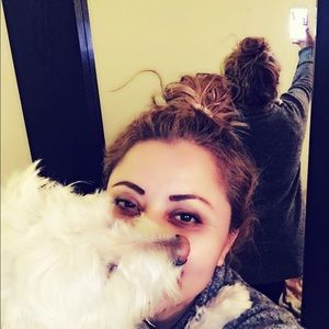 Meet your Posher, Cindy