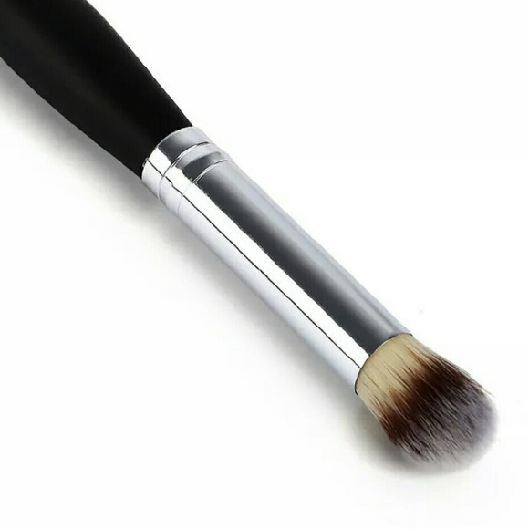 Dual ended super soft brush - Picture 2 of 3