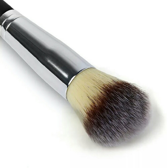 Dual ended super soft brush - Picture 3 of 3