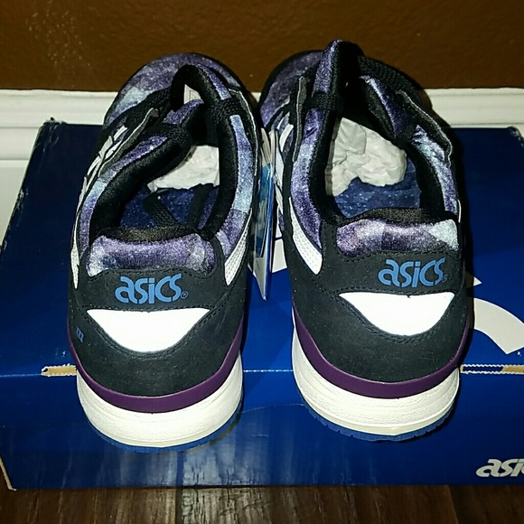 Asics - Picture 3 of 4