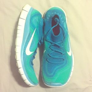 Nike free 5.0 flyknit