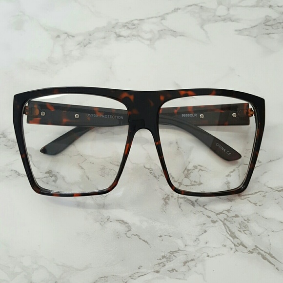 Sunglasses - Picture 5 of 7