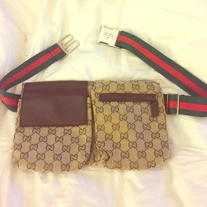 "Gucci" waist pack. Not real