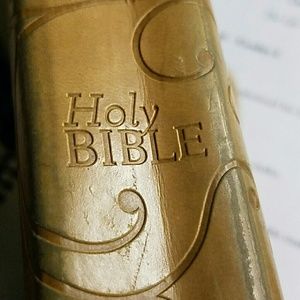 Meet your Posher, Pamela