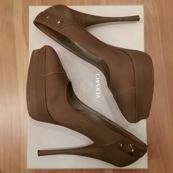 Versace taupe 6" high heels