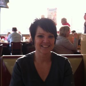 Meet your Posher, Sandy