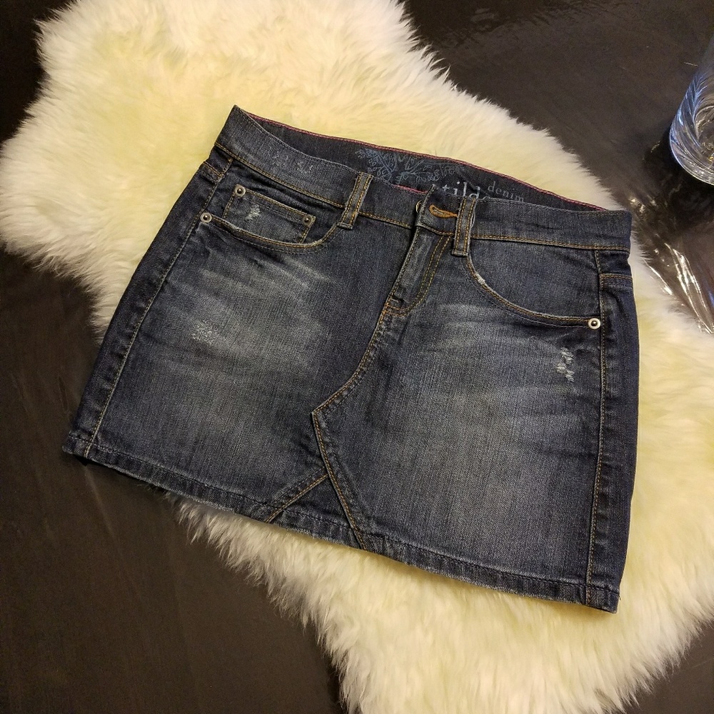Cute Tildon denim mini skirt