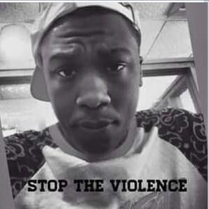 Meet your Posher, Devonte