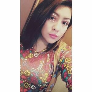 Meet your Posher, Ana