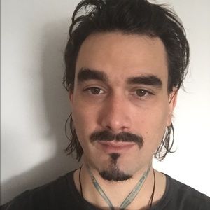 Meet your Posher, Ray